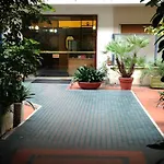 بيت ضيافة Jazz Style 4*